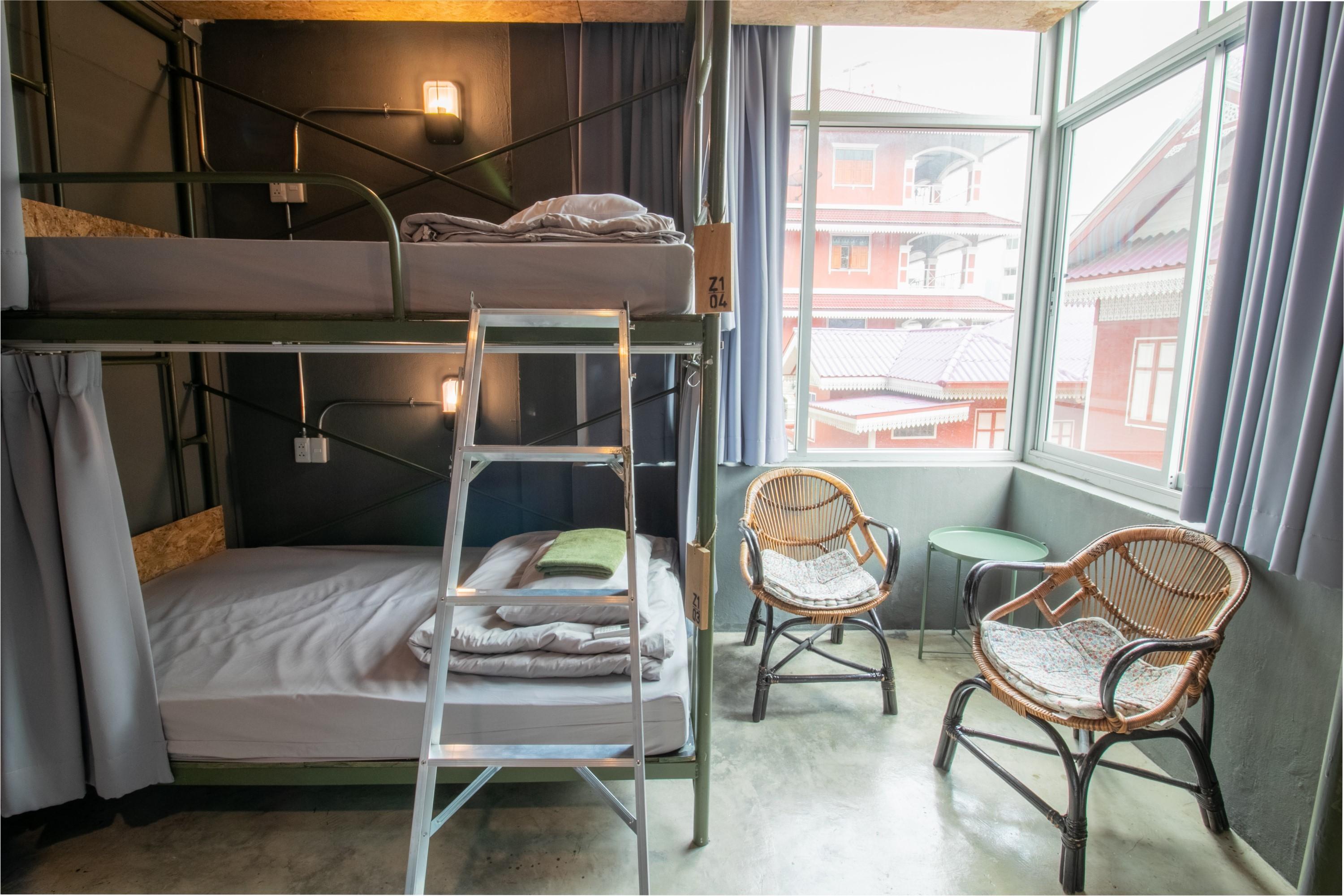 Zhelter'Bkk Hostel Bangkok Ngoại thất bức ảnh