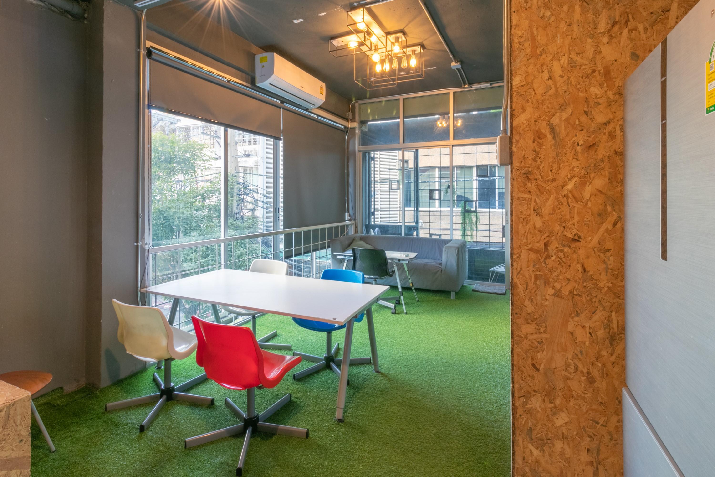 Zhelter'Bkk Hostel Bangkok Ngoại thất bức ảnh