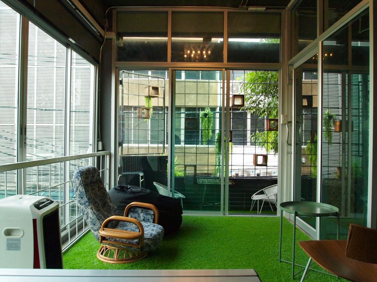 Zhelter'Bkk Hostel Bangkok Ngoại thất bức ảnh